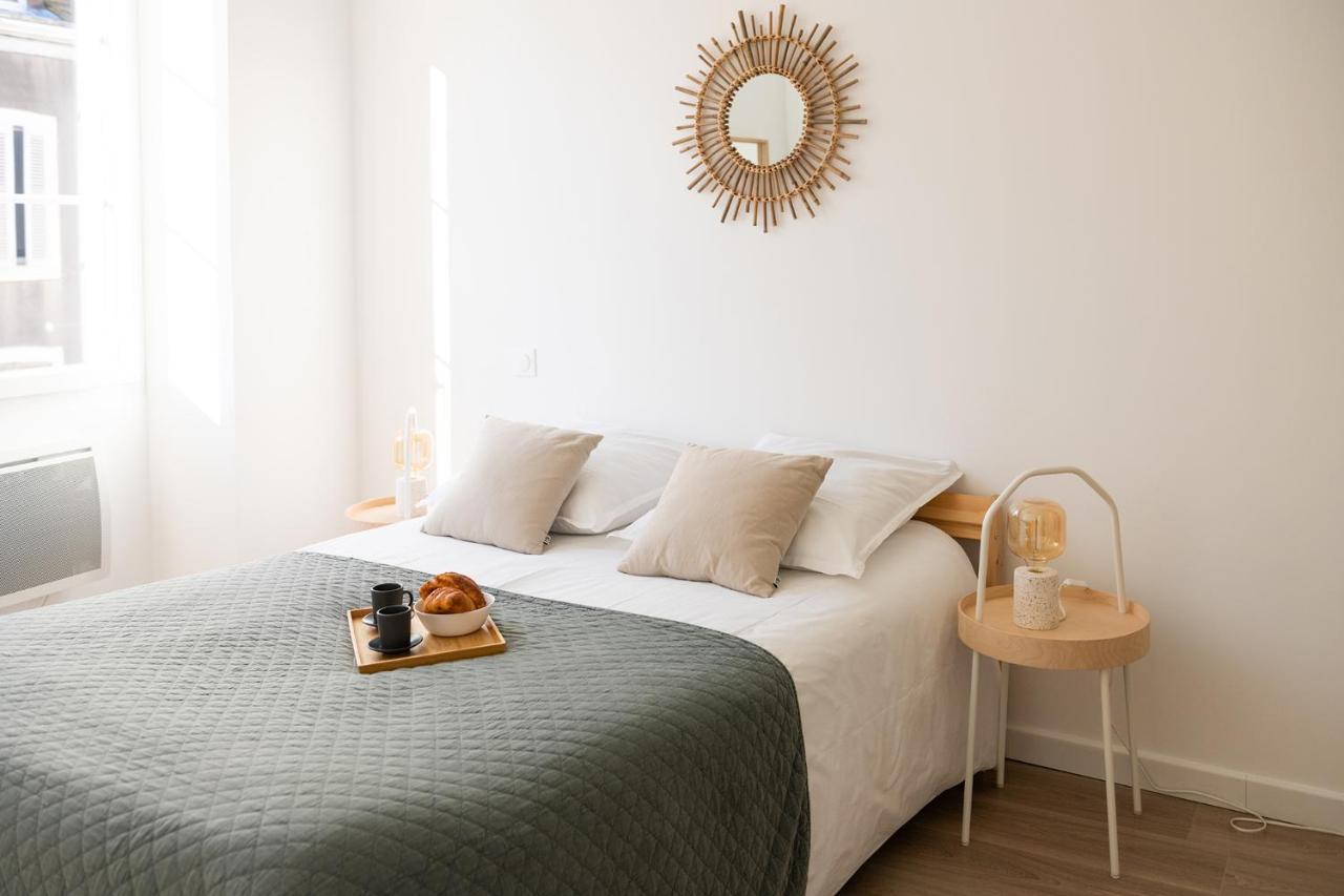 Stylish Sunrise : T3 Lumineux Au Coeur De Pau Apartment Exterior photo