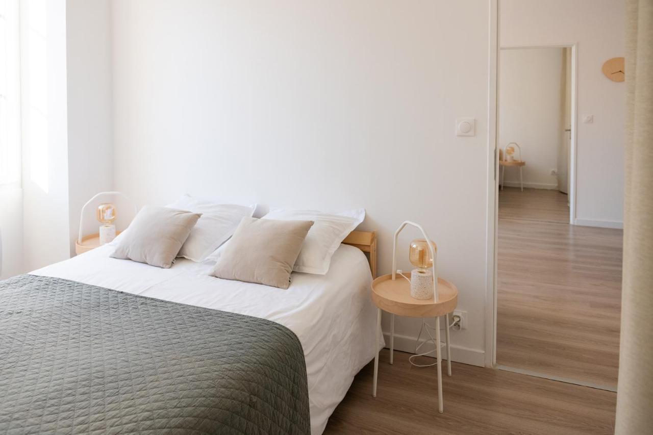 Stylish Sunrise : T3 Lumineux Au Coeur De Pau Apartment Exterior photo